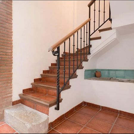Apartamentos Centro Historico A Los Pies De La Alhambra Granada Luaran gambar